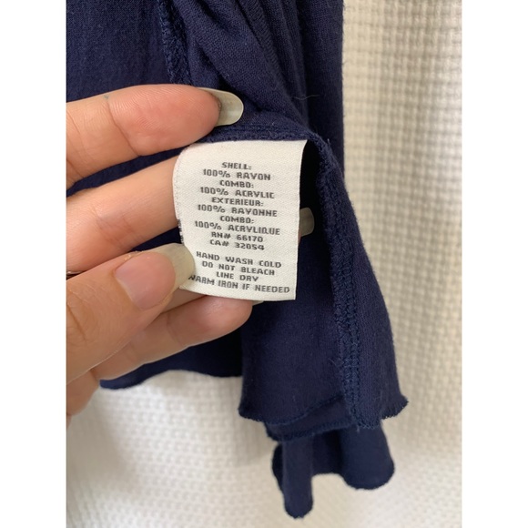 🌸2/$30 Urban Outfitters short sleeved cardigan - Picture 3 of 4